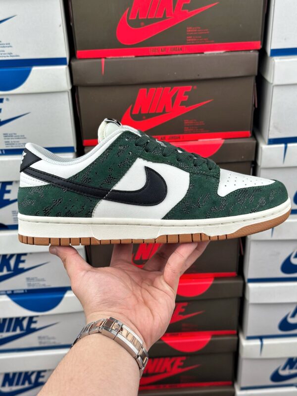 Nike Dunk Low Retro Green Snake