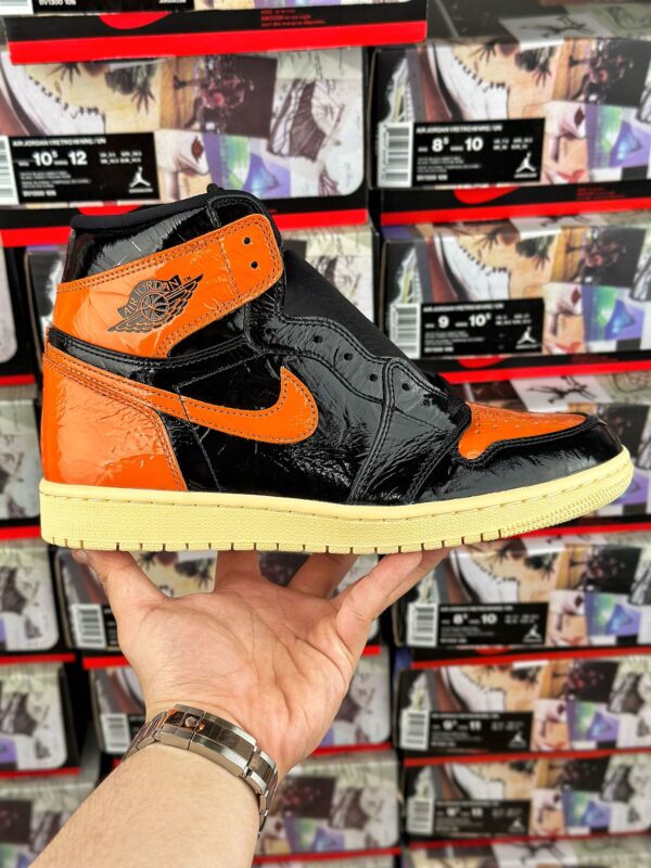 Air Jordan 1 Retro High Shattered Backboard 3.0