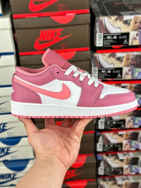 Air Jordan 1 Retro Low Desert Berry