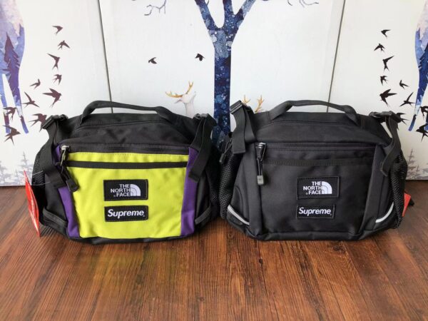 Supreme x The North Face Waist bag