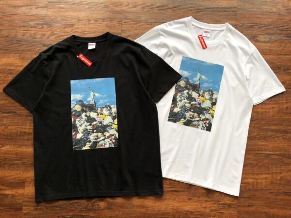 Supreme tee