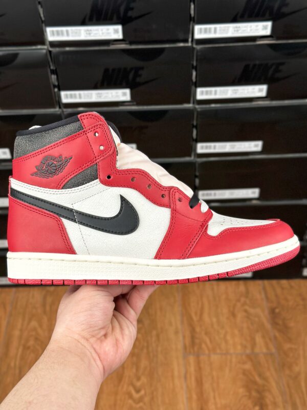 Air Jordan 1 Retro High Chicago Lost and Found
