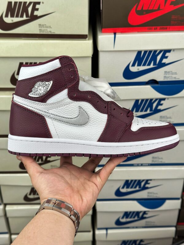 Air Jordan 1 Retro High bordeaux