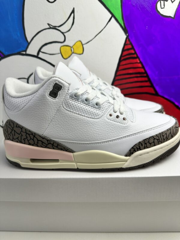 Jordan 3 Retro Neapolitan Dark Mocha
