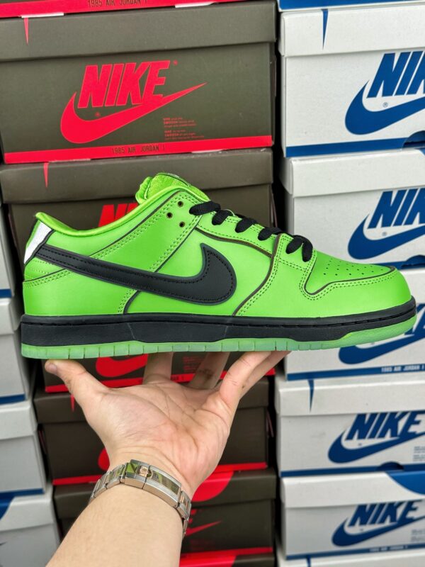 Nike SB Dunk Low The Powerpuff Girls Buttercup